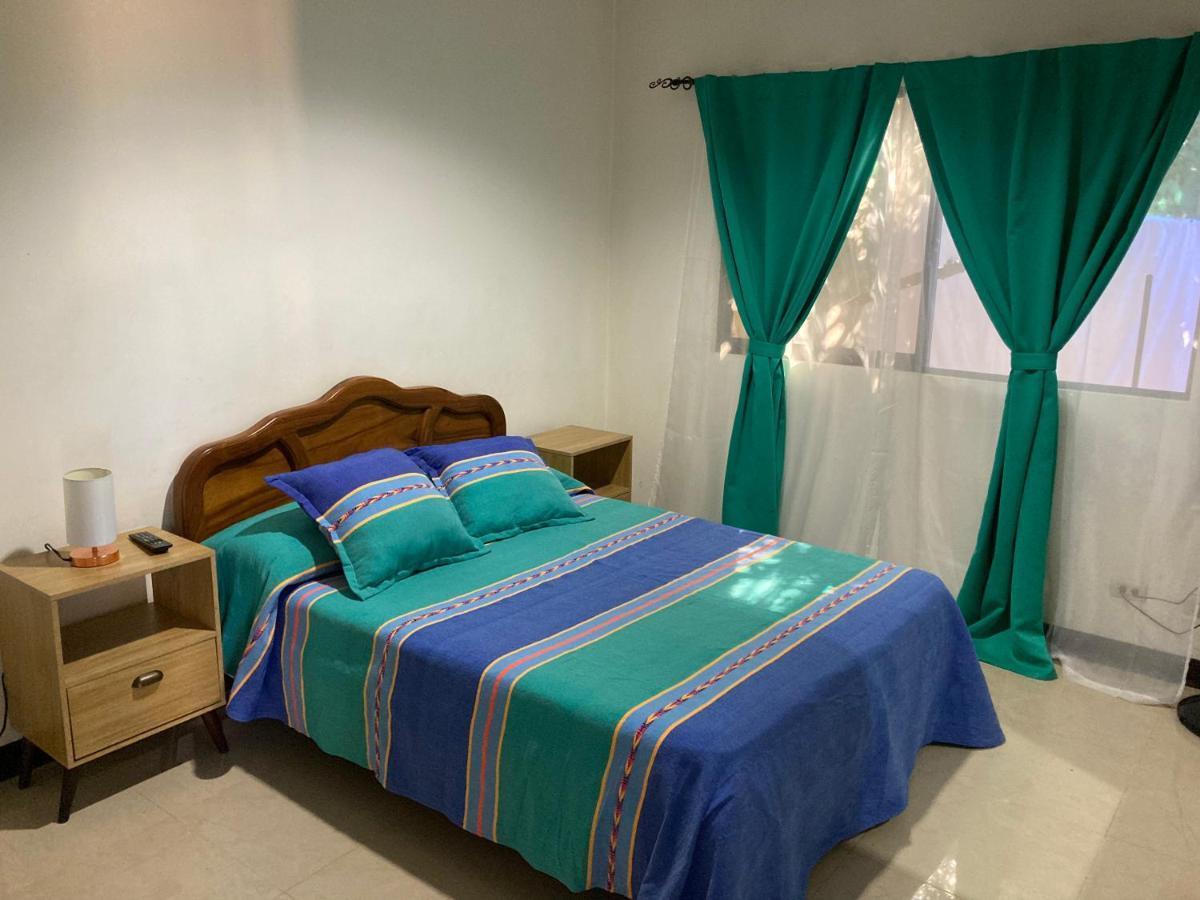 Casa Binisa Fresca Y Agradable Villa ลิเบเรีย ภายนอก รูปภาพ
